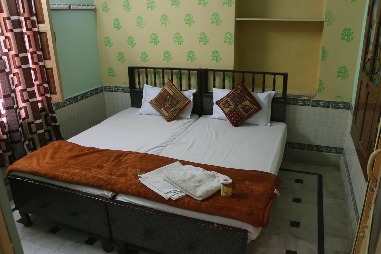 Ratan Hostel Dzsaiszalmer Kültér fotó